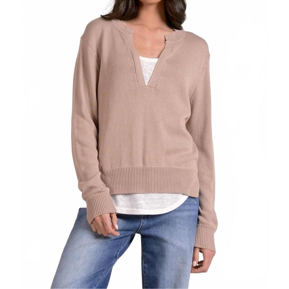New NWT Elan Sally Sweater Top 100% Cotton Size Medium Oatmeal and White layer